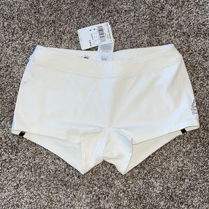 NWT Reebok White Shorts Small